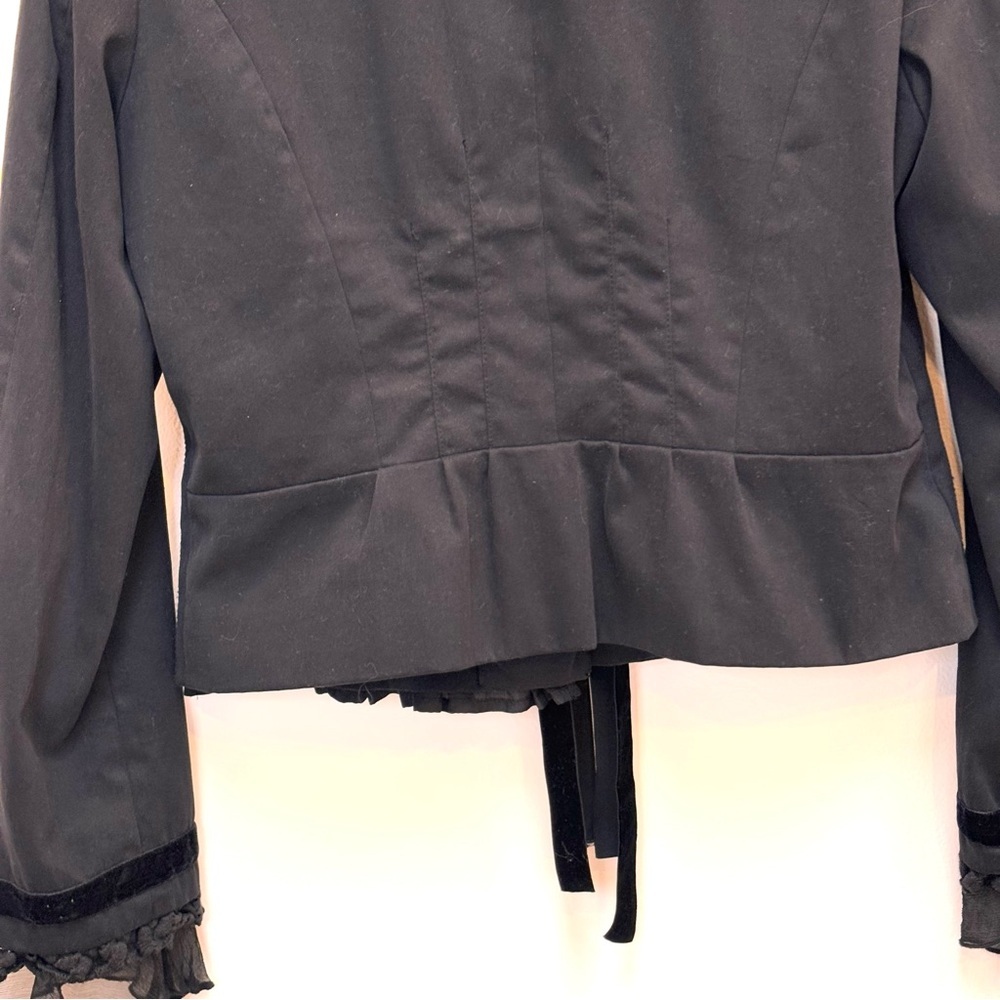 sandwich_  Vintage Cropped Blazer Size 10 Velvet / Silk Ruffle Trim Romantic - Picture 10 of 13